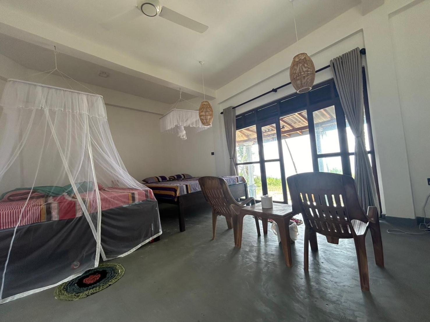 Bed and Breakfast Pemuyan Mirissa70 Экстерьер фото