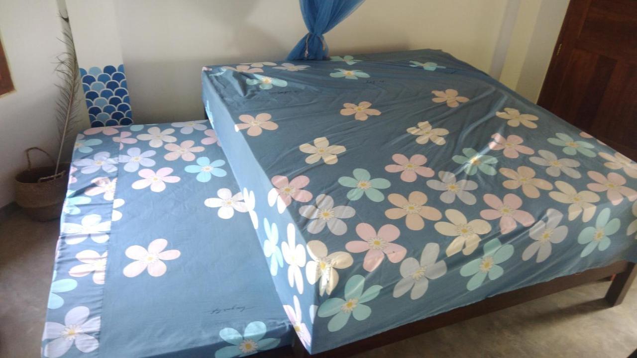Bed and Breakfast Pemuyan Mirissa70 Экстерьер фото